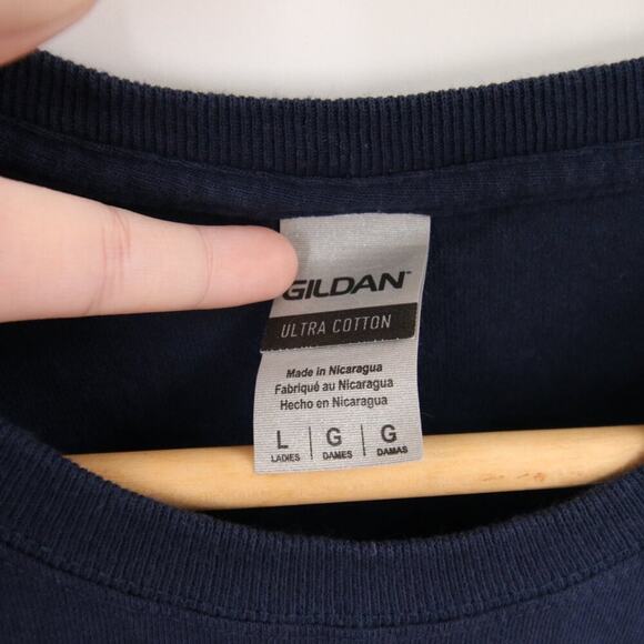 Coldwell Banker T-Shirt Navy Blue Logo Crewneck Short Sleeve Realtor Real Estate - Picture 12 of 15